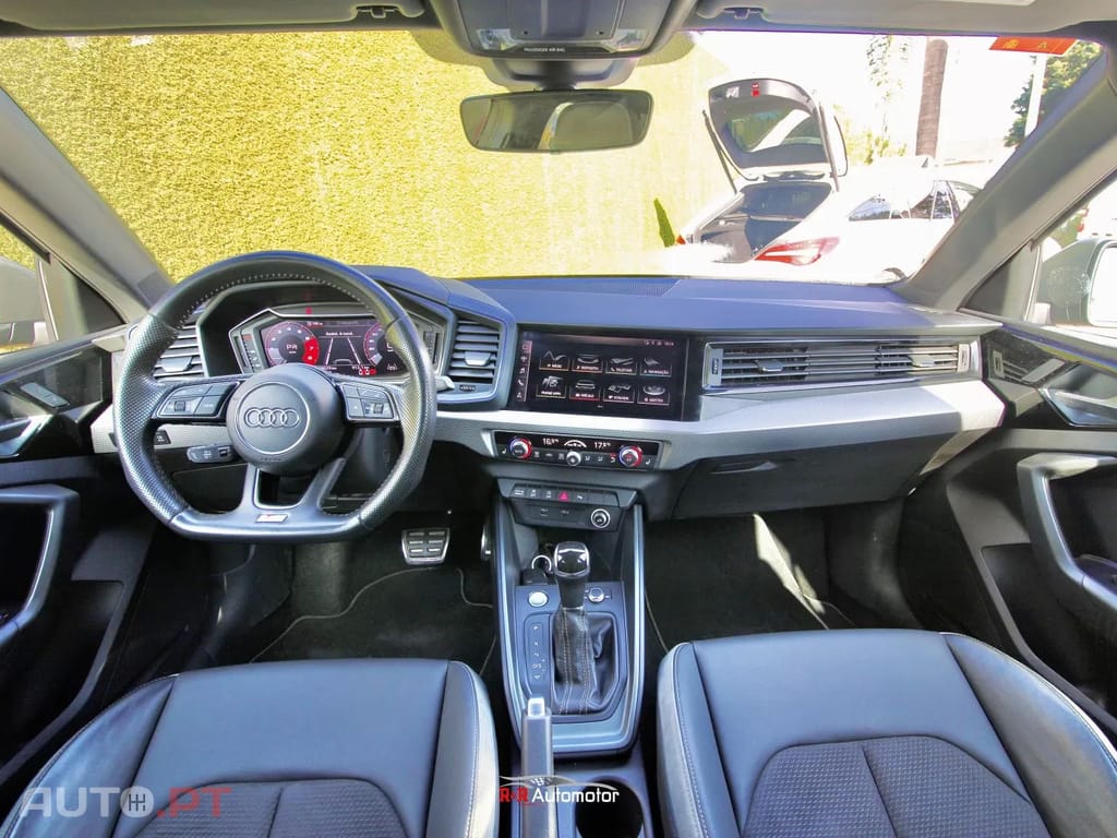 Audi A1 30 TFSI S line S tronic
