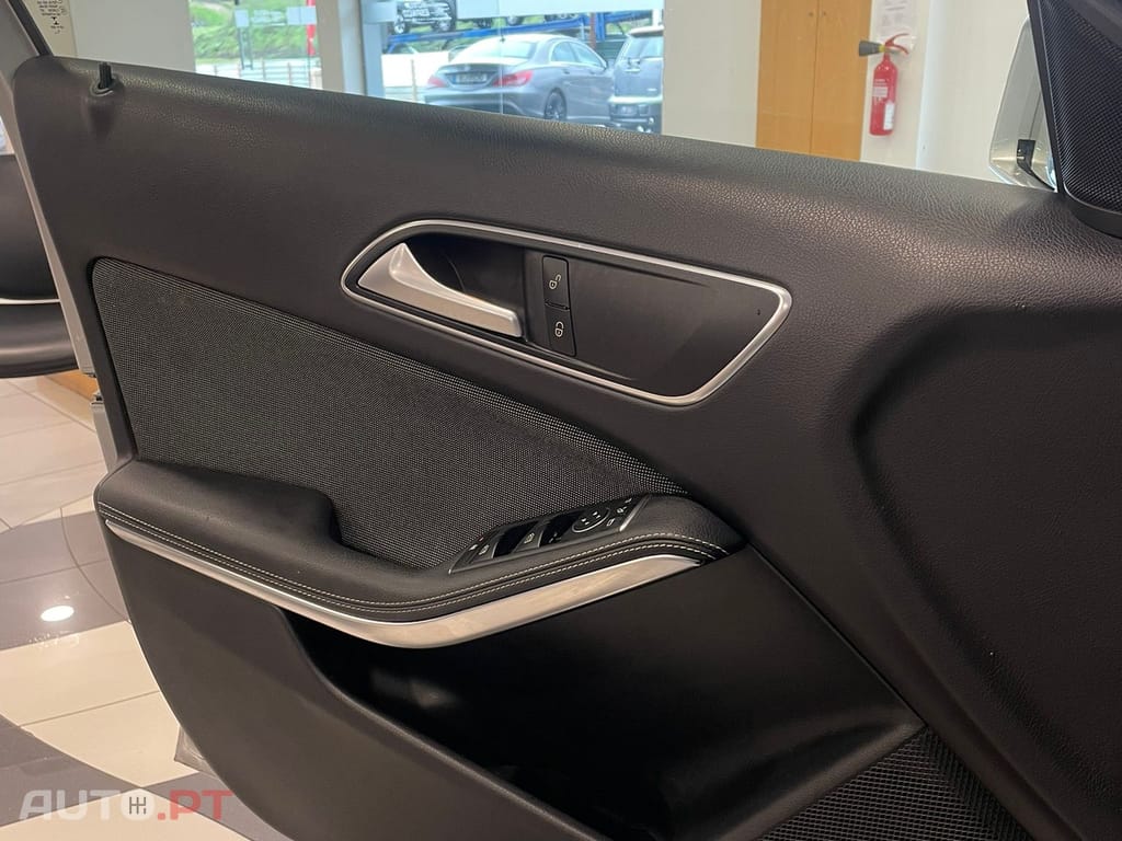 Mercedes-Benz 180 A 180 d Style