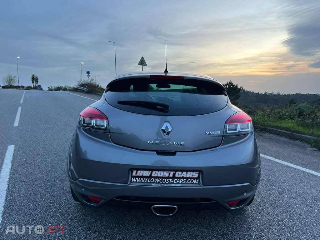 Renault Mégane Coupe 2.0 T 16V RS