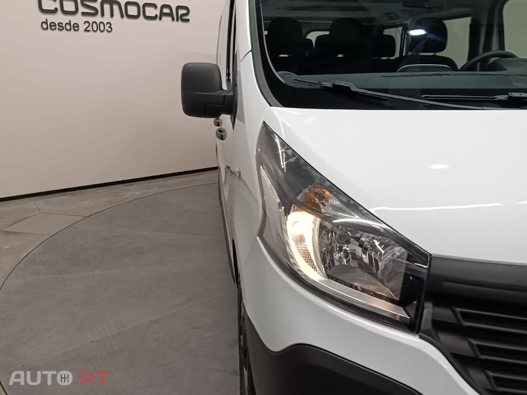 Renault Trafic 1.6 dCi Combi (9 Lug )