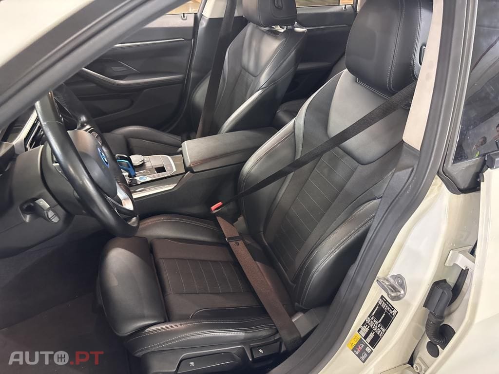 BMW i4 eDrive40