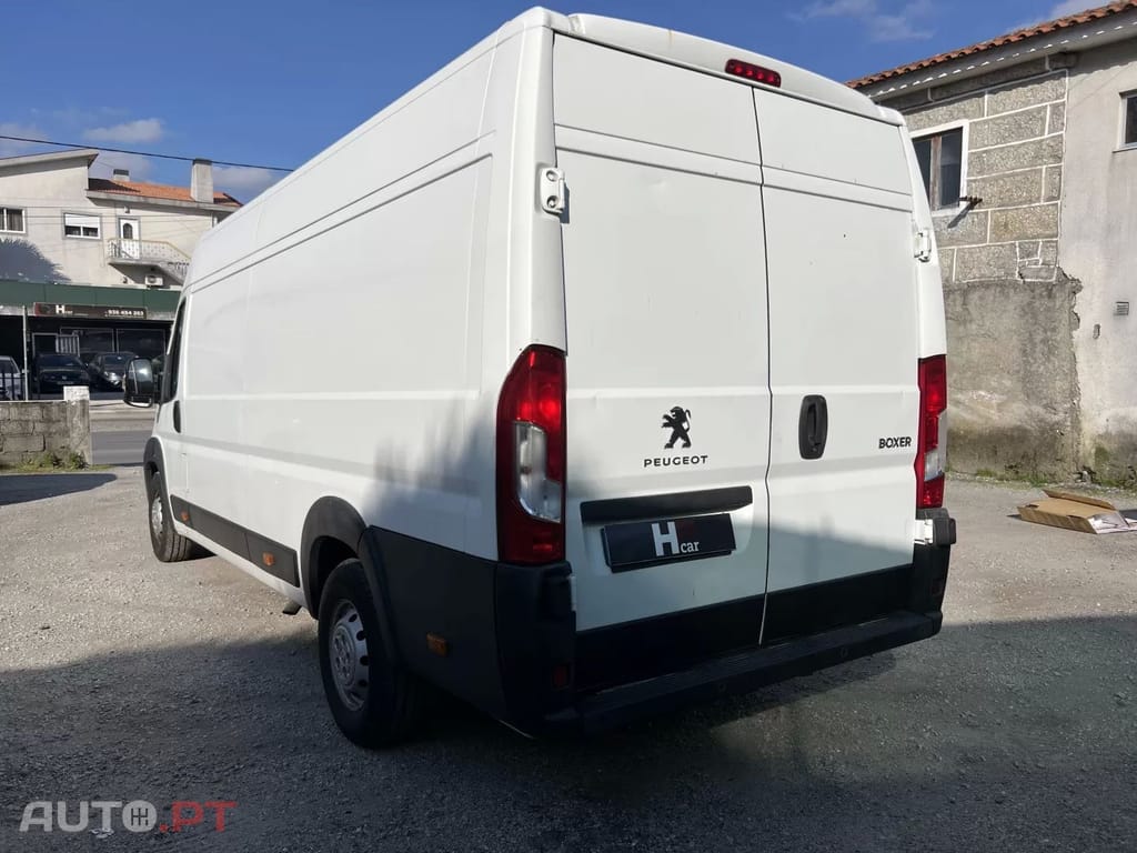 Peugeot Boxer  2.2 Bluehdi L4/H2