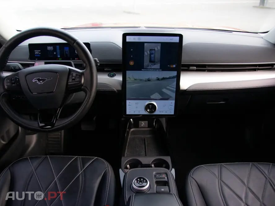 Ford Mustang Mach-E Standard