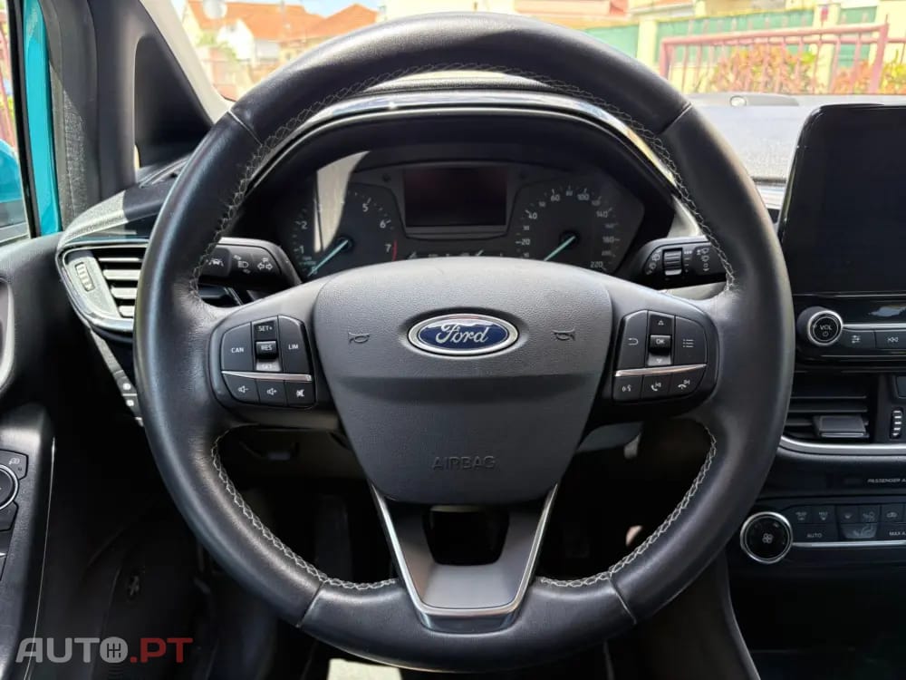 Ford Fiesta 1.0 T EcoBoost Titanium