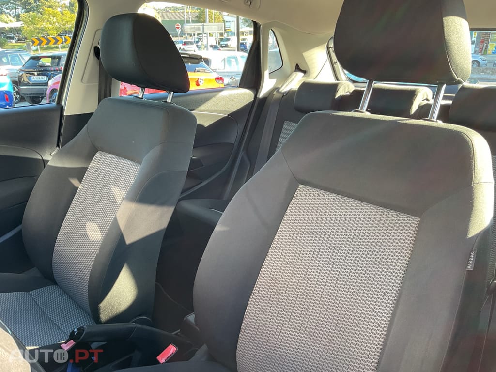 Volkswagen Polo 1.6 TDI Confortline BlueMotion