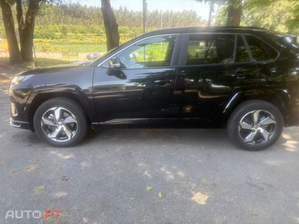 Toyota RAV4 2,5 Teamplayer