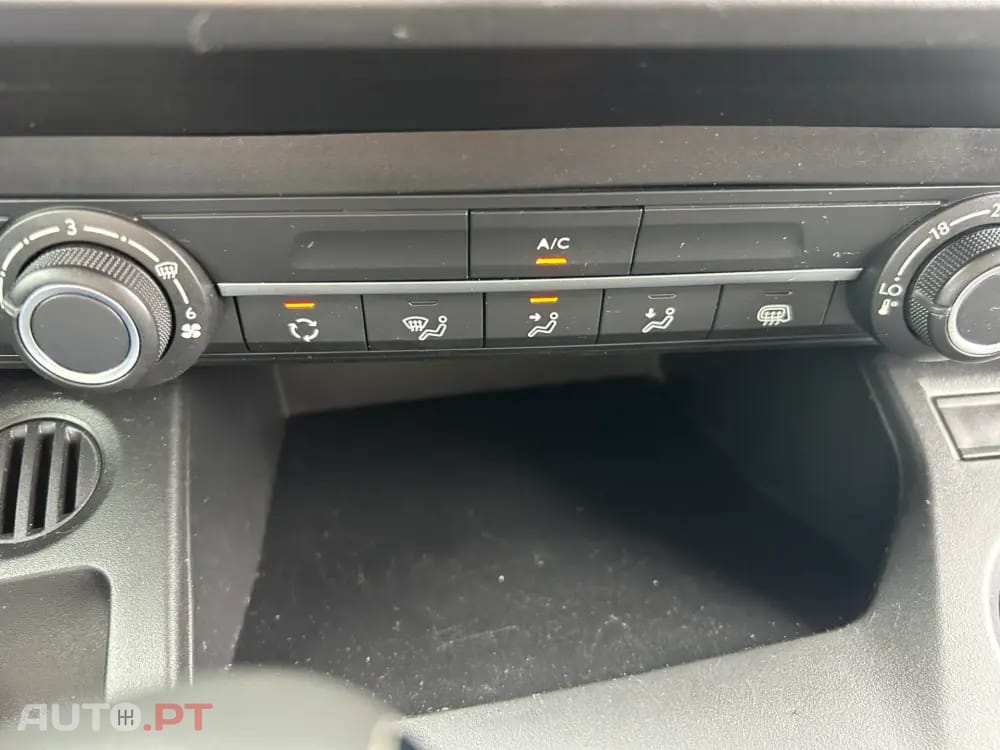 Peugeot Partner 1.5 BlueHDi Premium Standard Plus