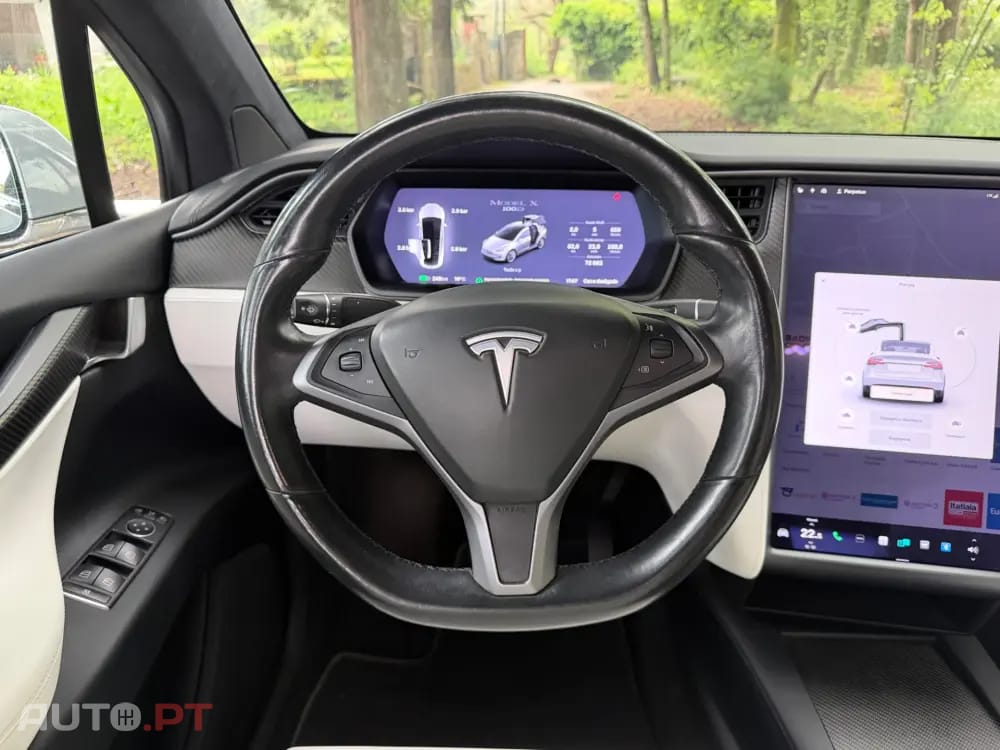 Tesla Model X 100D