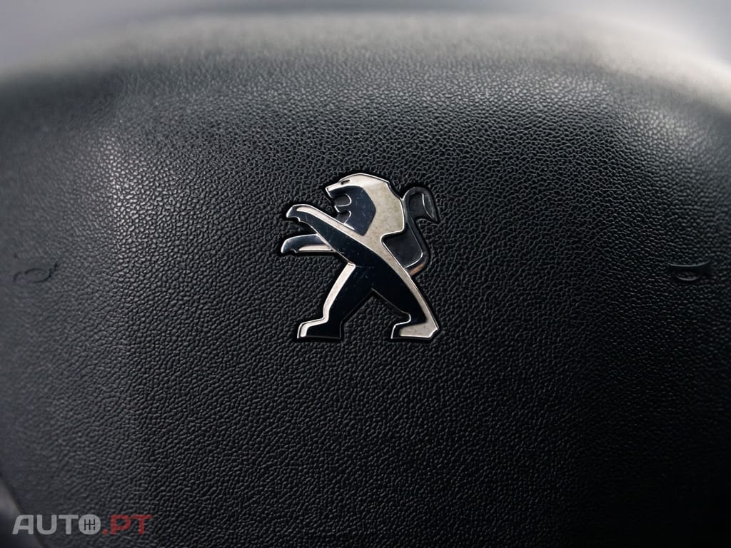 Peugeot 208 1.2 PureTech Allure