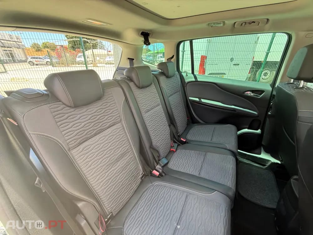 Opel Zafira 1.6 CDTi Cosmo