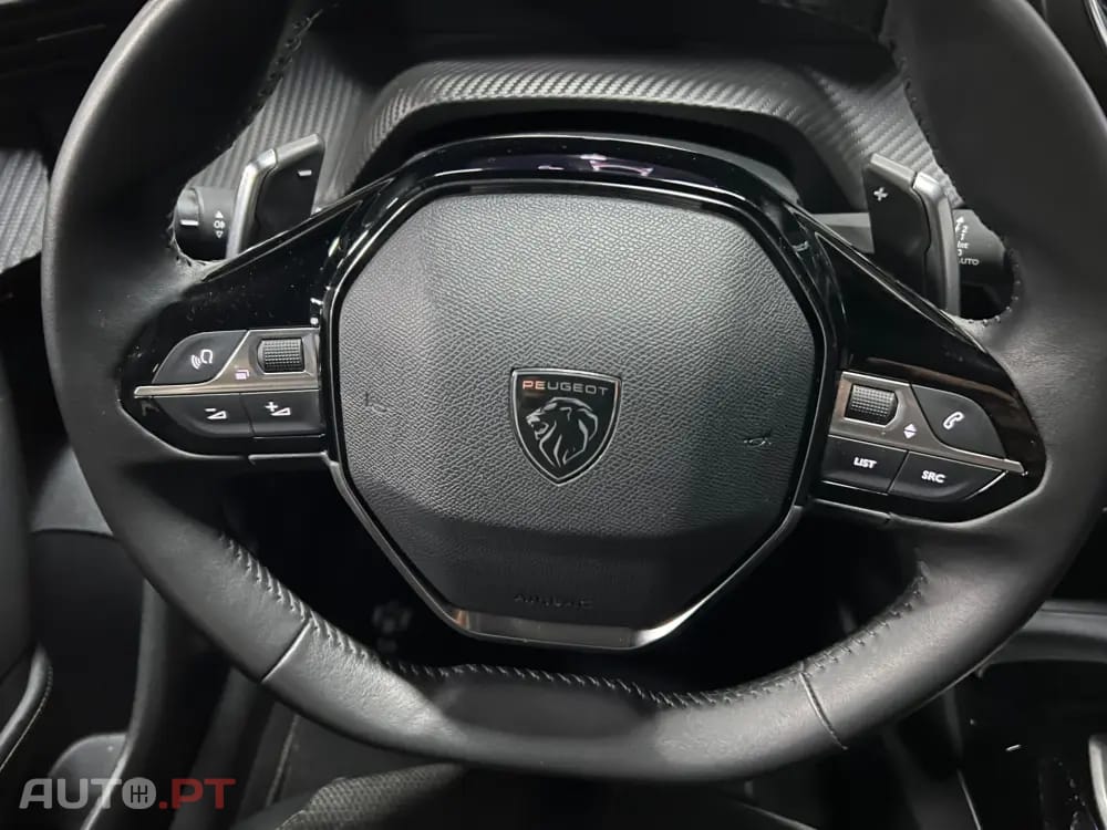 Peugeot 2008 1.2 Hybrid Allure e-DCS6