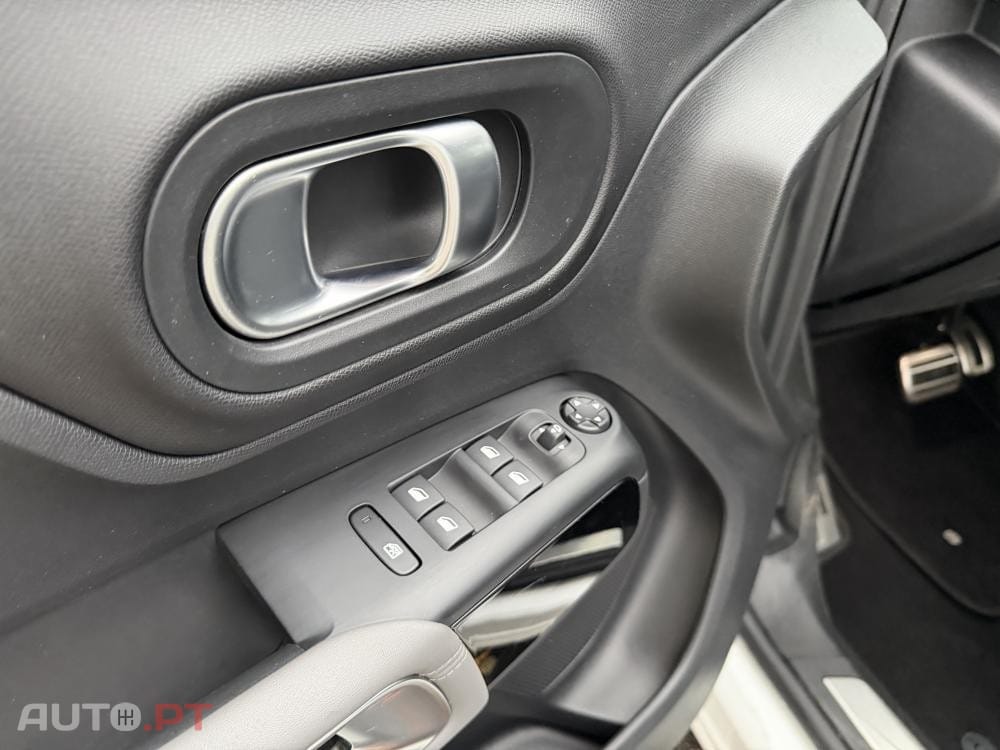 Citroen C5 Aircross 1.6 Hybrid Feel Pack e-EAT8