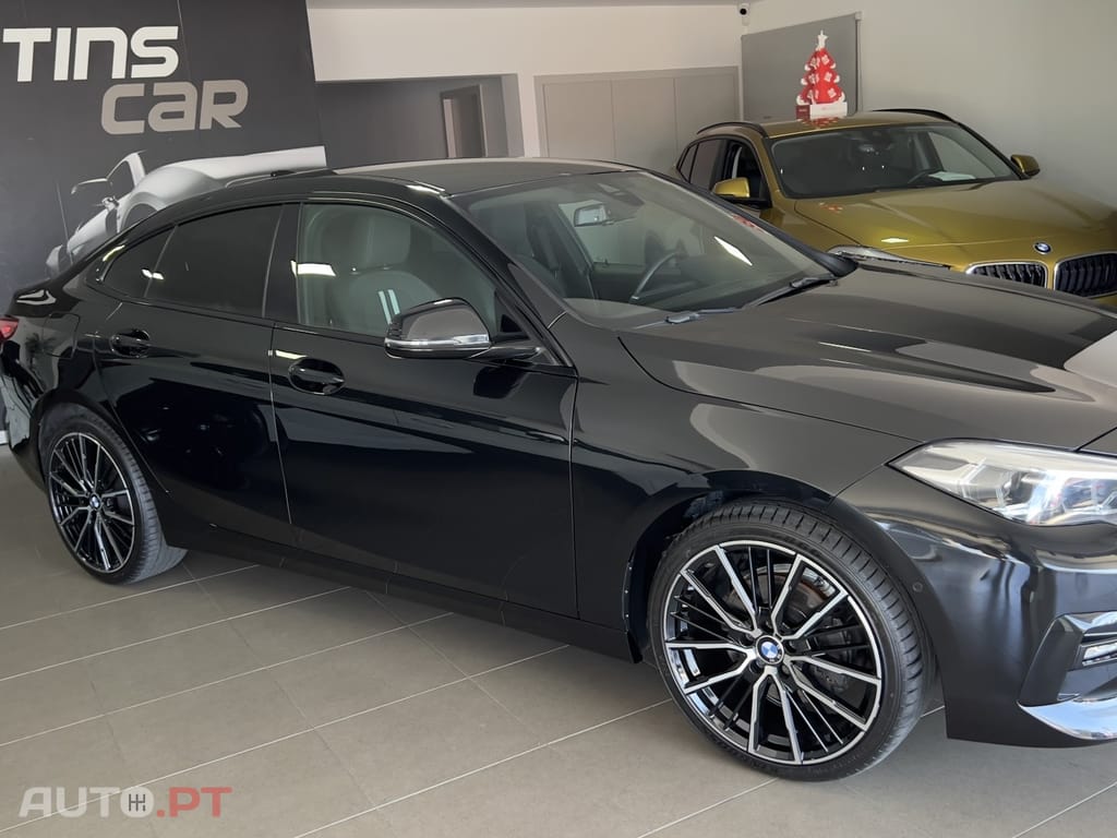 BMW 218 i Aut.Sport Line