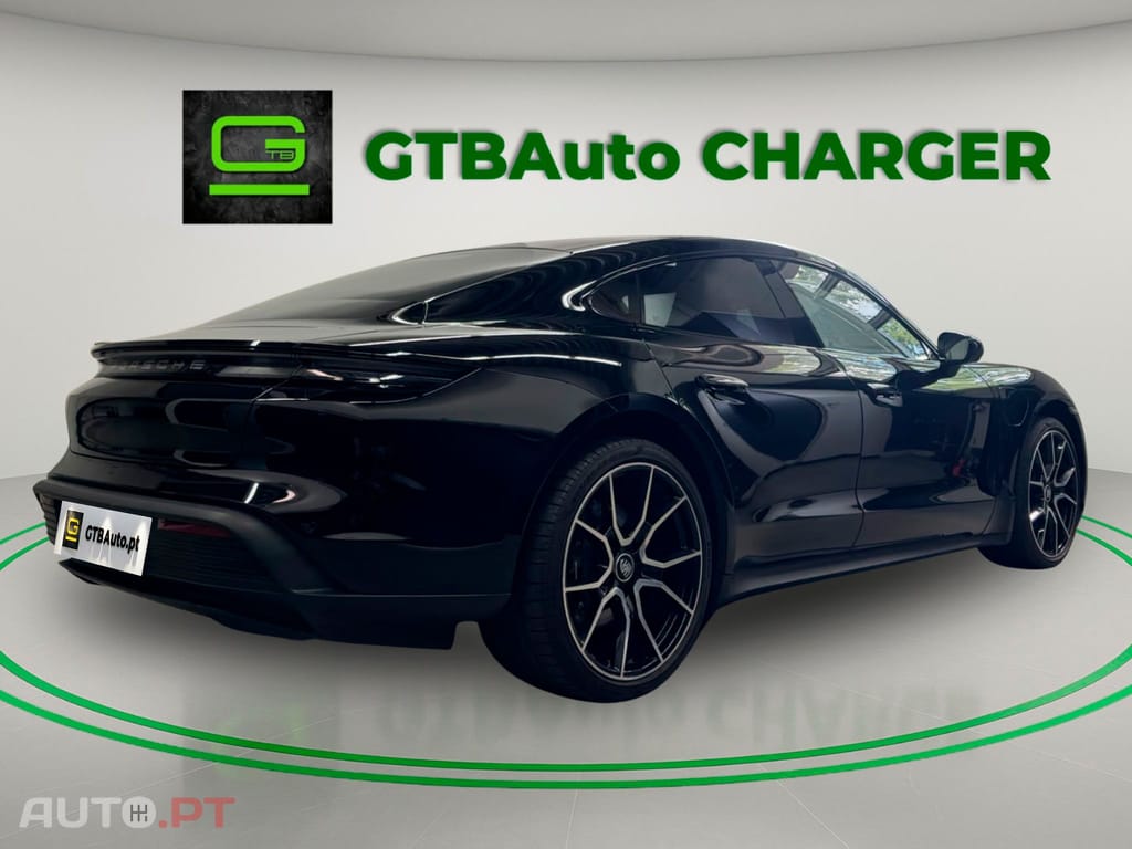 Porsche Taycan 4S Performance I.V.A DEDUTIVEL 