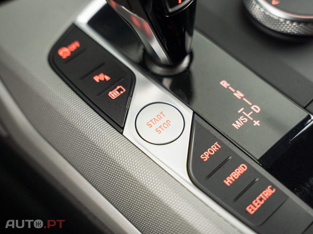 BMW 320 e Corporate Edition Auto