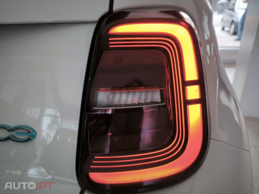 Fiat 500e Fiat 500e Icon