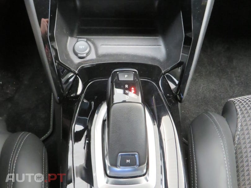 Peugeot 2008 1.5 BlueHDi GT EAT8