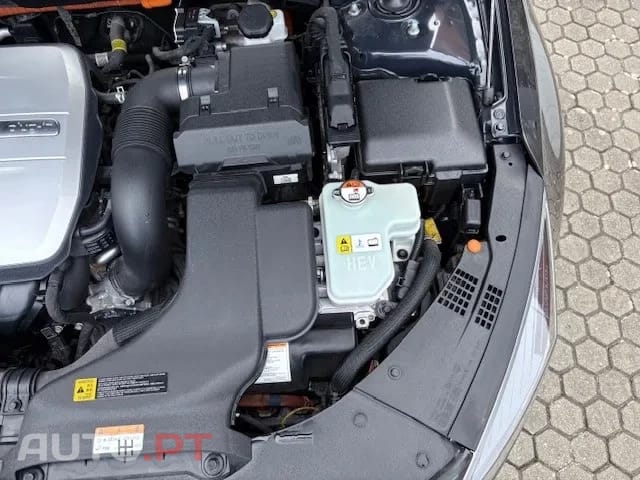 Kia Optima 2.0 CVVT PHEV