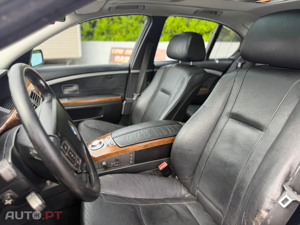 BMW 735 iA