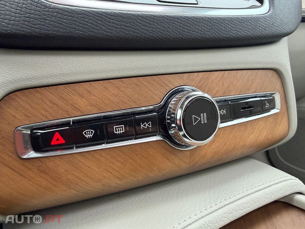 Volvo XC90 T8 Inscription AWD