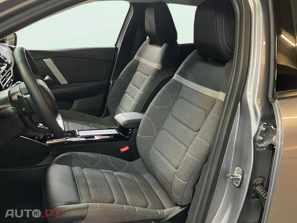Citroen C4 1.5 BlueHDi Plus EAT8