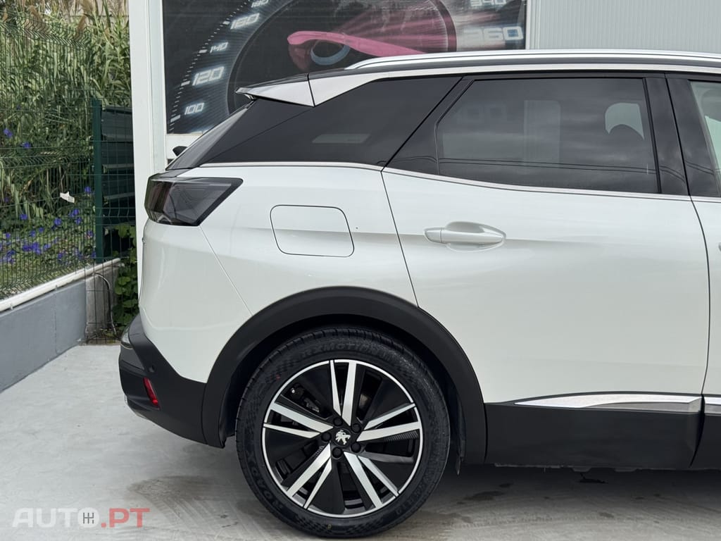 Peugeot 3008 1.6 Hybrid4 GT Pack e-EAT8