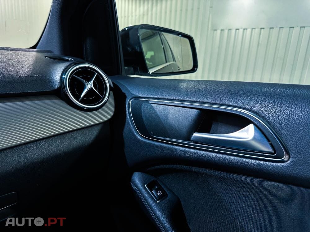 Mercedes-Benz B 180 d Urban