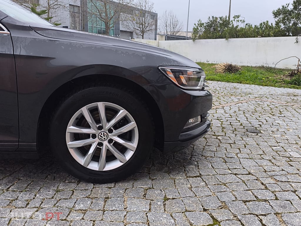 Volkswagen Passat Variant 1.6 TDI Confortline DSG