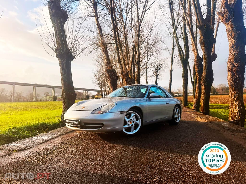Porsche 911 Carrera 4 Cabrio