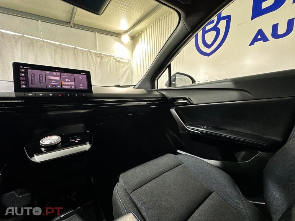 MG MG4 51 kWh Standard