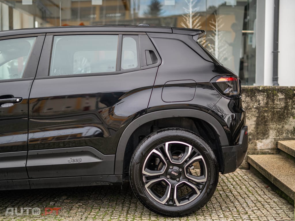 Jeep Avenger 1.2 GSE T3 Altitude