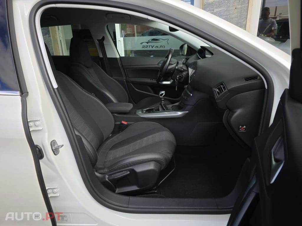 Peugeot 308 1.2 PureTech GT Pack