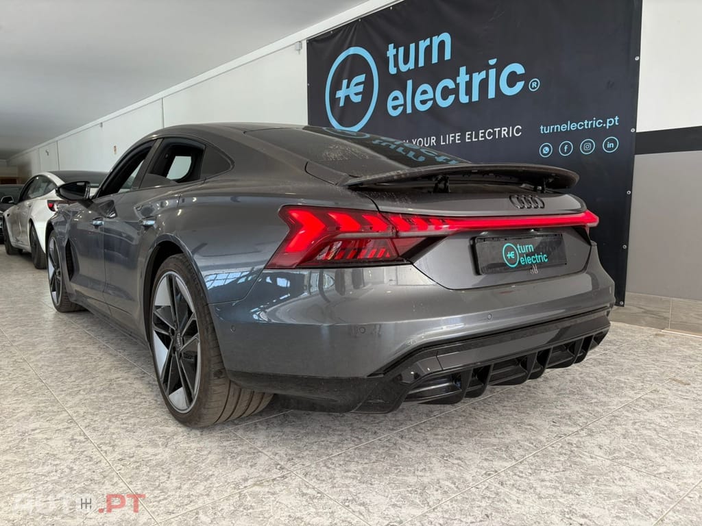 Audi E-Tron GT quattro