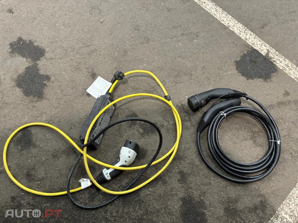 Land Rover Discovery Sport 1.5 P300e AWD R-Dynamic HSE