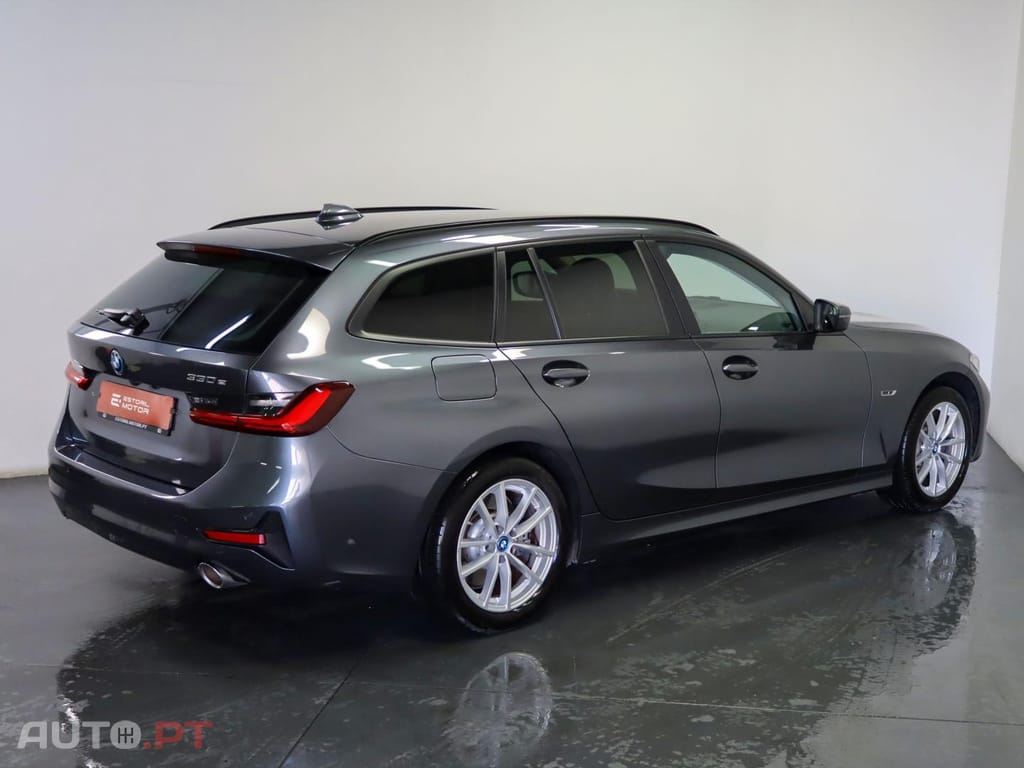 BMW 330 e Auto Corporate Edition