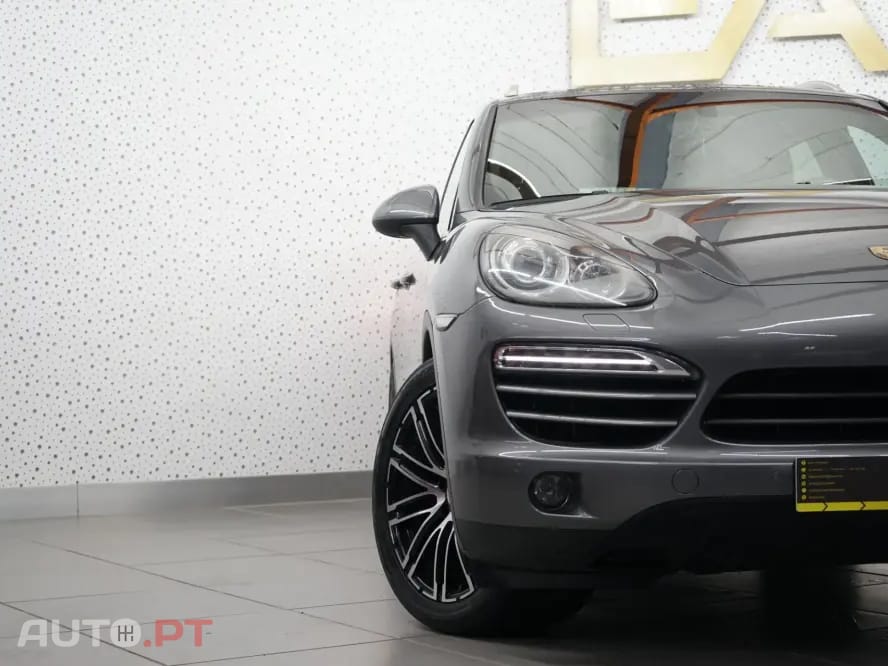 Porsche Cayenne Tiptronic