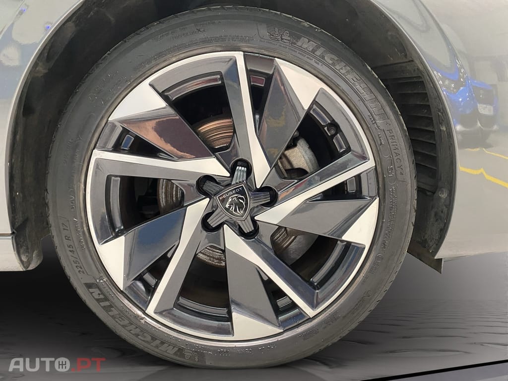 Peugeot 308 1.2 PureTech Allure