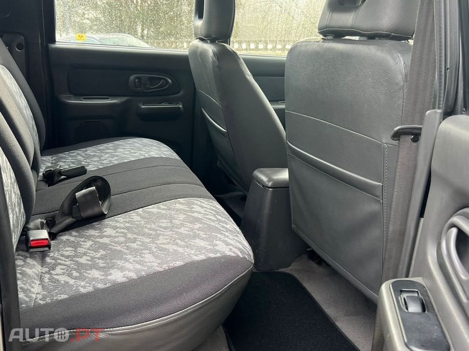 Mitsubishi L200 2.5 TD CD