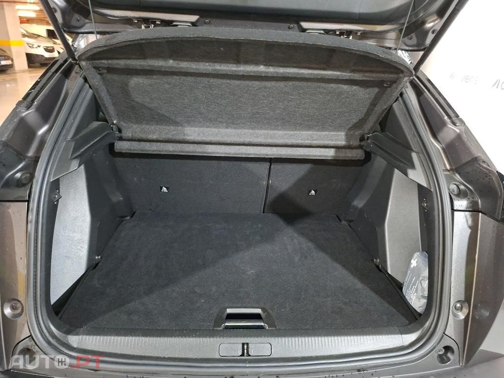 Peugeot 2008 1.5 BlueHDi GT EAT8