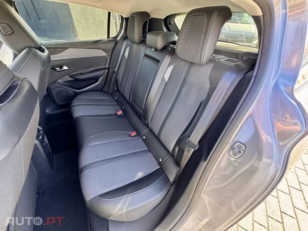 Peugeot 308 1.2 PureTech Allure Pack