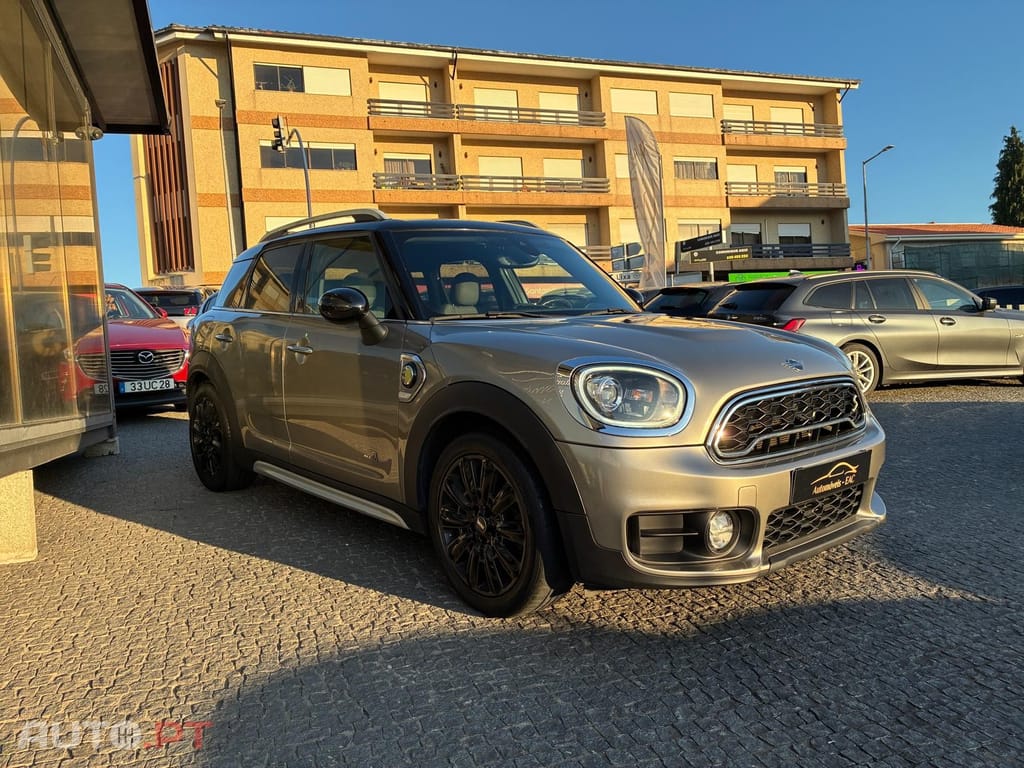 MINI Countryman Cooper S E ALL4 Auto