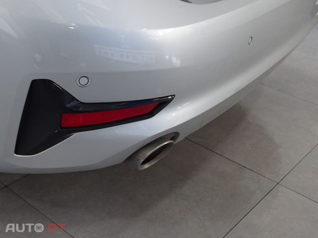 BMW 330 e Corporate Edition Auto