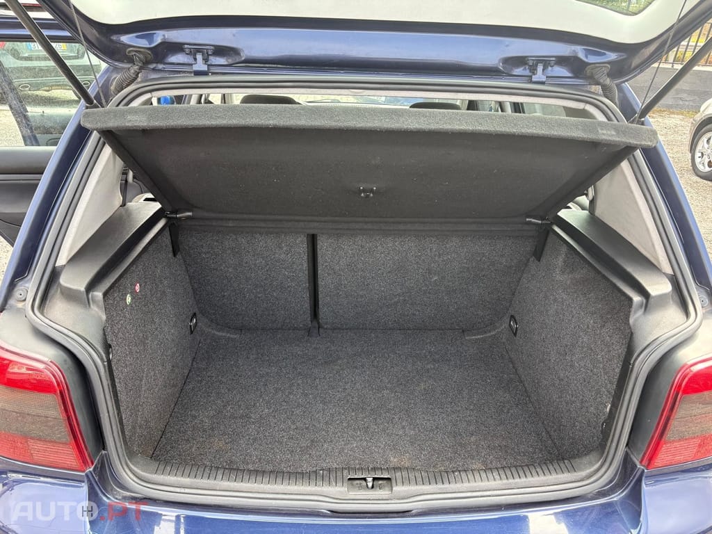 Volkswagen Golf 1.9 TDi Highline