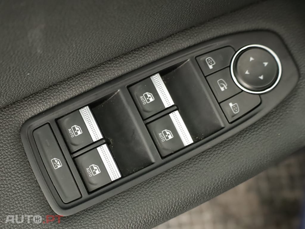 Renault Captur Captur 1.0 TCe Techno Bi-Fuel