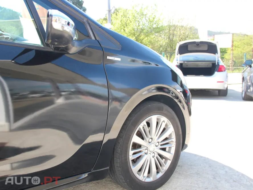 Peugeot 208 1.2 PureTech Style