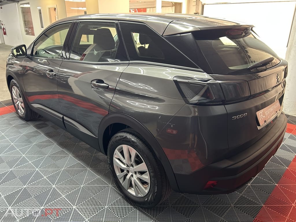 Peugeot 3008 1.2 PureTech Allure EAT8