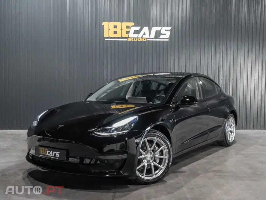Tesla Model 3 Long-Range Dual Motor AWD