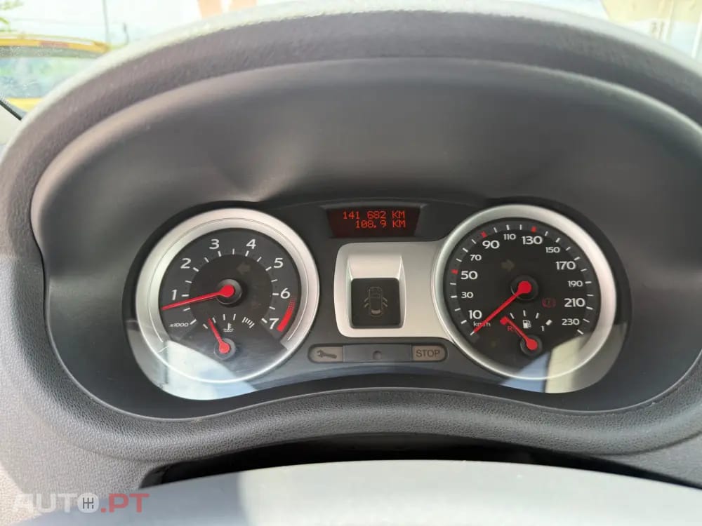 Renault Clio 1.2 16V Dynamique Luxe