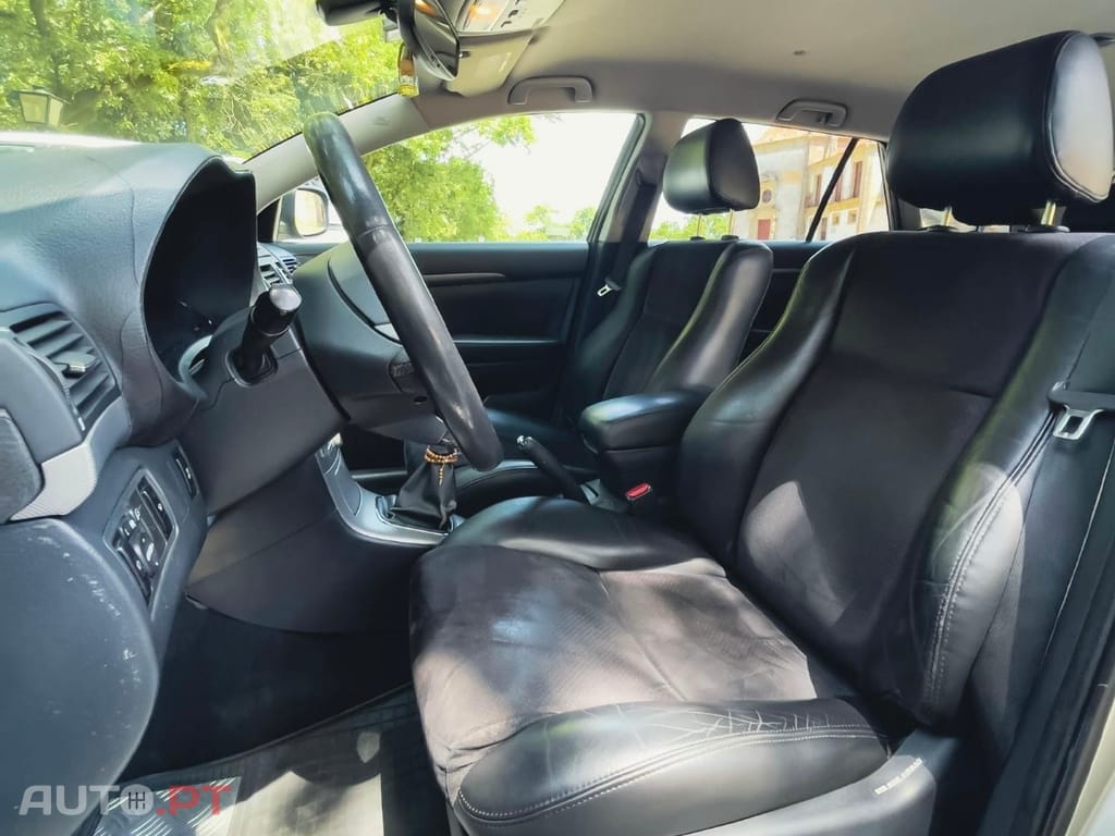Toyota Avensis D-cat