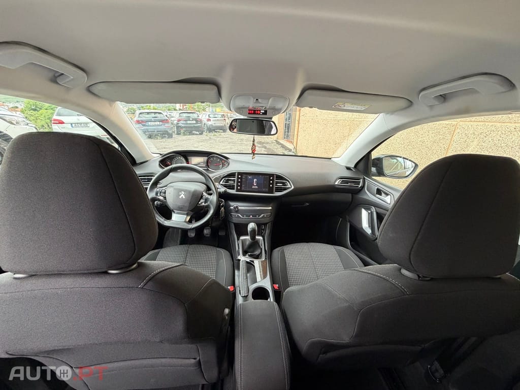 Peugeot 308 SW 1.6 BlueHDi Style J17
